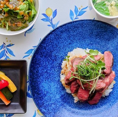 ステーキライスとドリアの店 FUJIHARA フジハラ