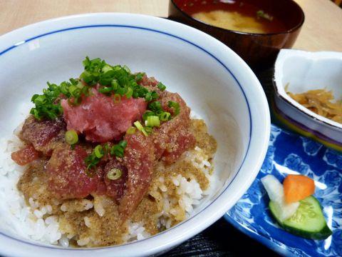 まぐろ料理専門店 ほとじま