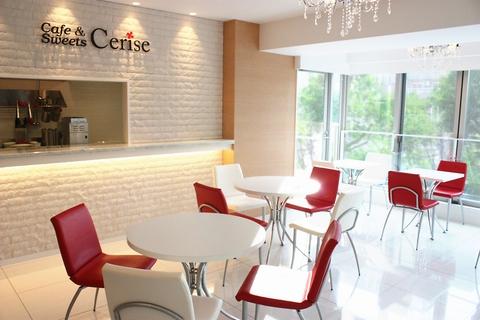 Cafe&Sweets Cerise スリーズ