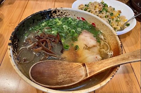 麺屋極み 粕屋本店