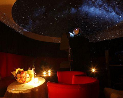 プラネタリウム バー