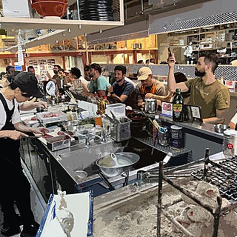 築地魚場 リトル築地場外