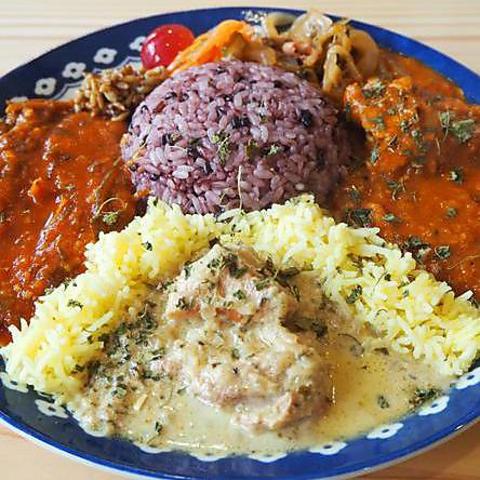 カフェ&スパイスカレーDoppo