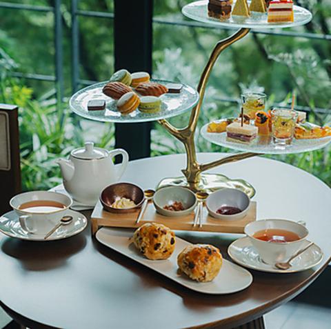 The Lounge ザ ラウンジ