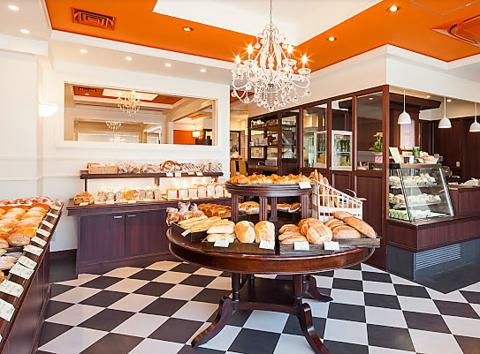 BREAD PLANT OZ ブレッドプラント 八雲本店