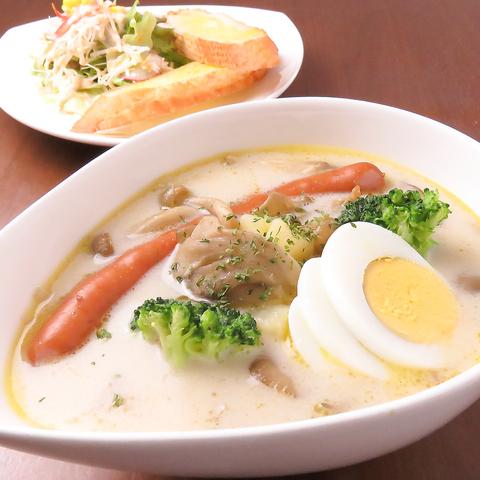 Cafe de L'Eau カフェ ド ロウ