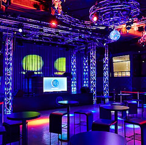 R3 CLUB LOUNGE アールスリークラブラウンジ