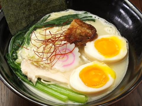 鶏ラーメン TOKU トク