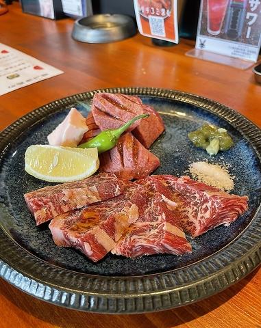 牛豚鶏ラーメン 焼肉GON