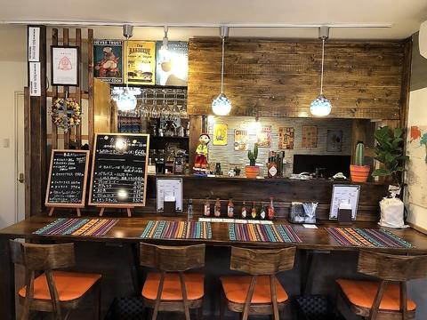 cafe&鉄板バル GARU