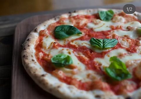 TRATTORIA TAPIRO トラットリア タピーロ