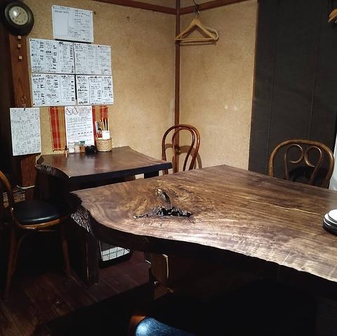 ごはん 昼は定食 夜は旬菜料理と酒と肴