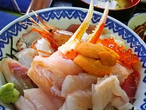 魚屋の定食屋 金彦