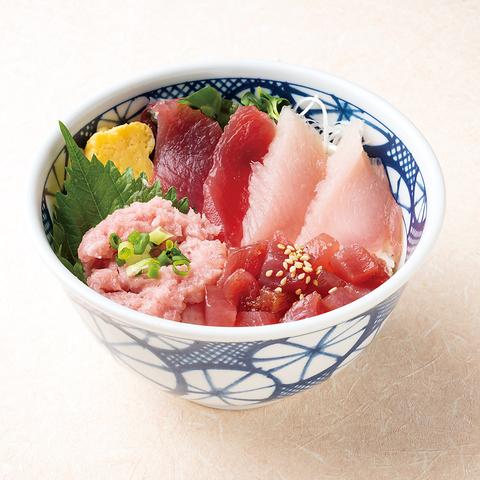 まぐろ市場 神田小川町店