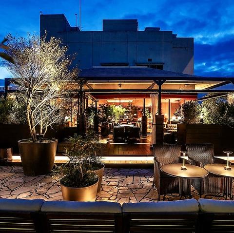 RED ROOM roof top and grill レッドルーム ルーフトップ&グリル