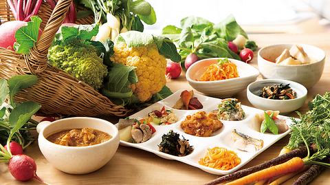 自然派ビュッフェ饗の詩 イクスピアリ