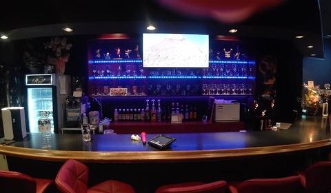 カラオケバーREI