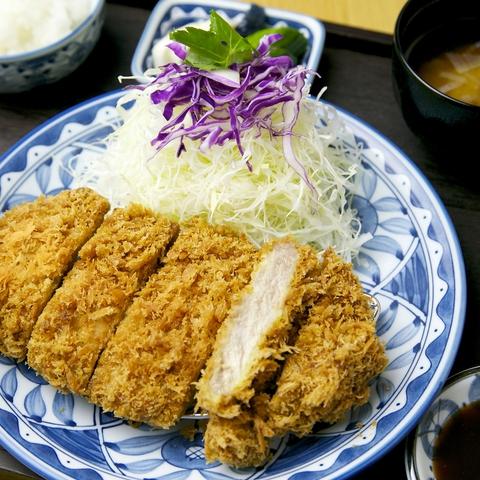 黒豚とんかつ コシヒカリかまど炊き 鬼おろし とん久