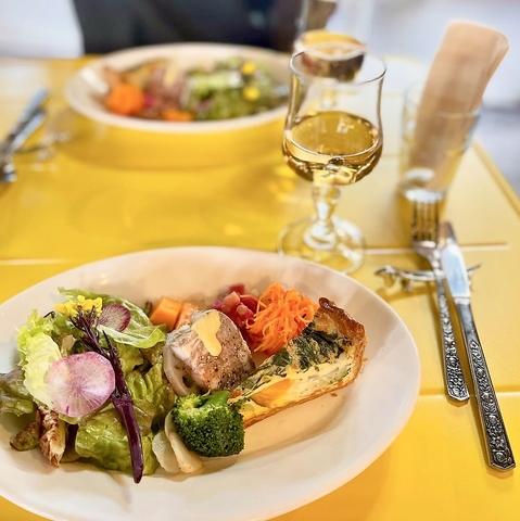 ル プチ ブイヨン イイダノキッシュとイイダノツマミ