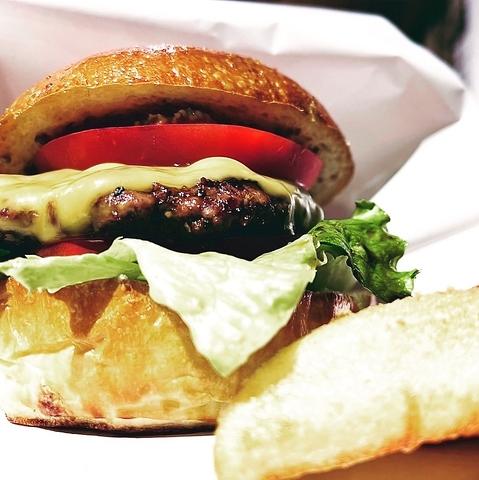 Cafe&Bar BASE カフェバー ベース