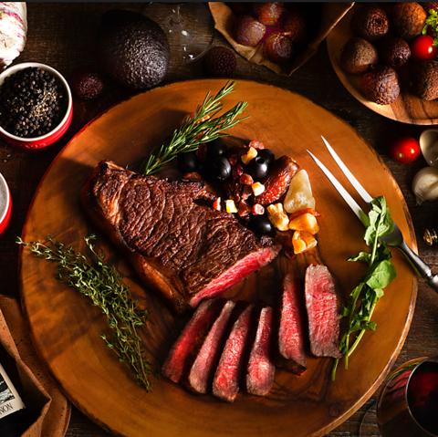 ローストビーフの反逆　クインテッサホテル広島銀山町　肉　貸切