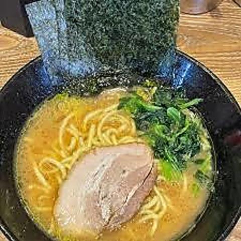 横浜家系ラーメン 銀家 横浜西口パルナード店