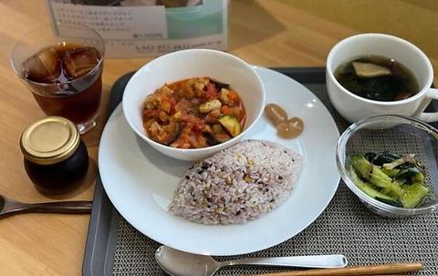 フィットネスカフェ plus プラス