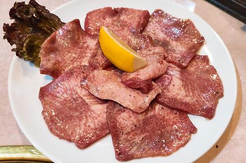 炭火焼肉 きらく亭