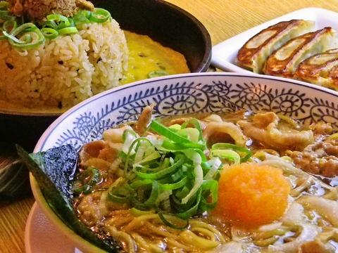 丸源ラーメン 三島店