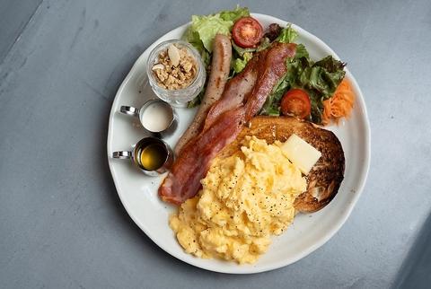 MAZE CAFE SHINSEKAI マゼカフェ シンセカイ