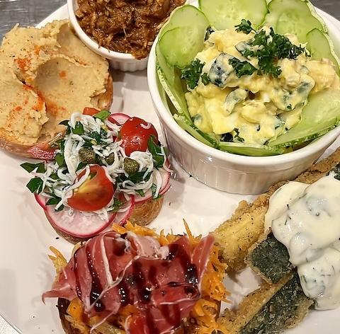 まほうのだがしや チロル堂