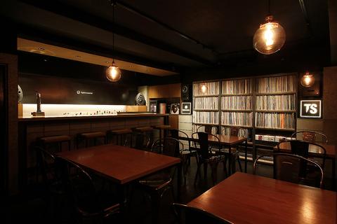 Spincoaster Music Bar