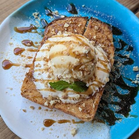 ユヌブリーズ une brise