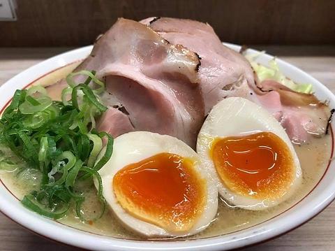 ラーメン専門店 煮干しと豚