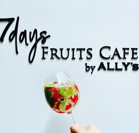 7 days FRUITS CAFE