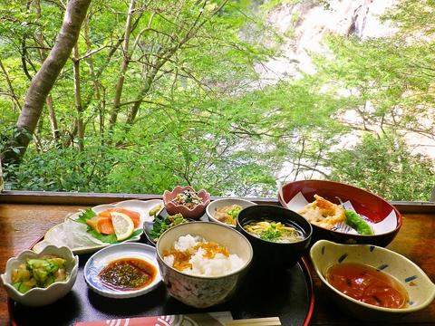 雄滝茶屋