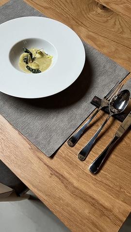 isolata イゾラータ