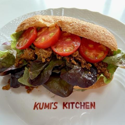 KUMI'S KITCHEN