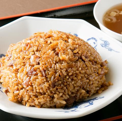 中華料理 三河屋