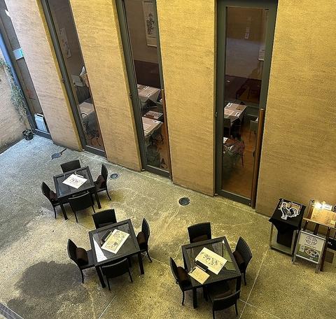 JAKUCHU CAFE ジャクチュウカフェ