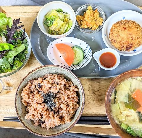 Organic Cafe koto-koto