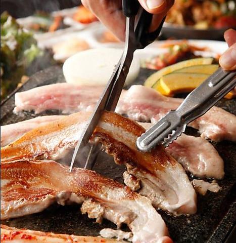 韓国料理 サムギョプサル専門店 辛