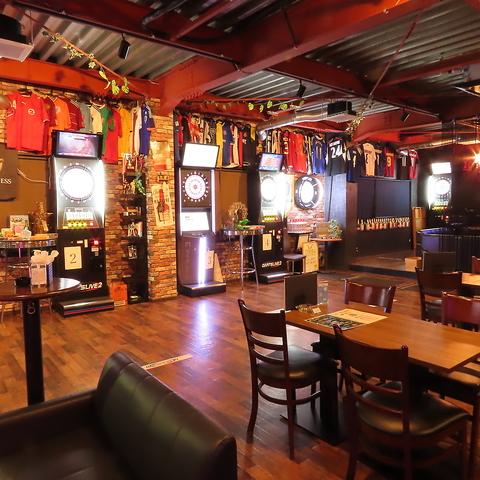 Dining Darts Bar Emirates エミレーツ