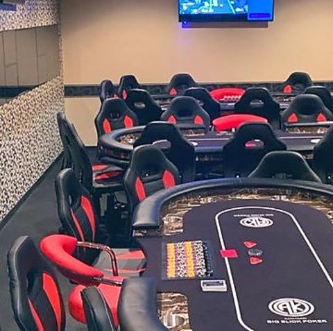 BIG SLICK POKER ビッグスリックポーカー 川崎