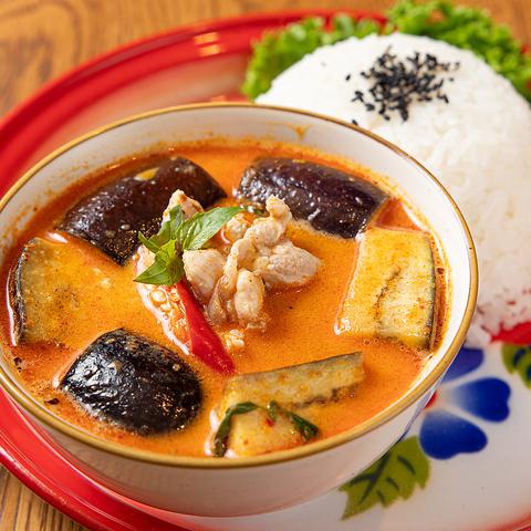 ラウ タイ居酒屋